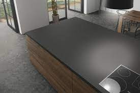 INALCO SILK NEGRO   250x100x0,6 cm